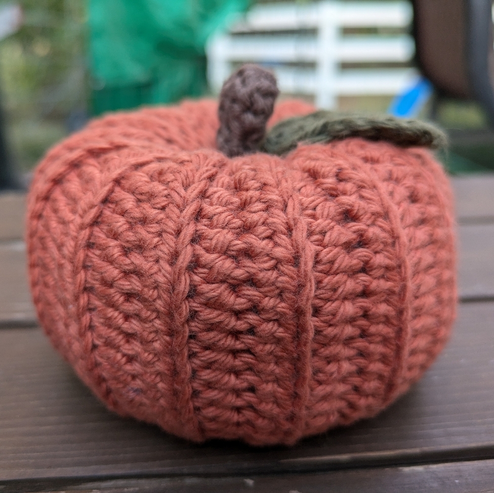 Handmade fall pumpkin - Picture 2 of 5